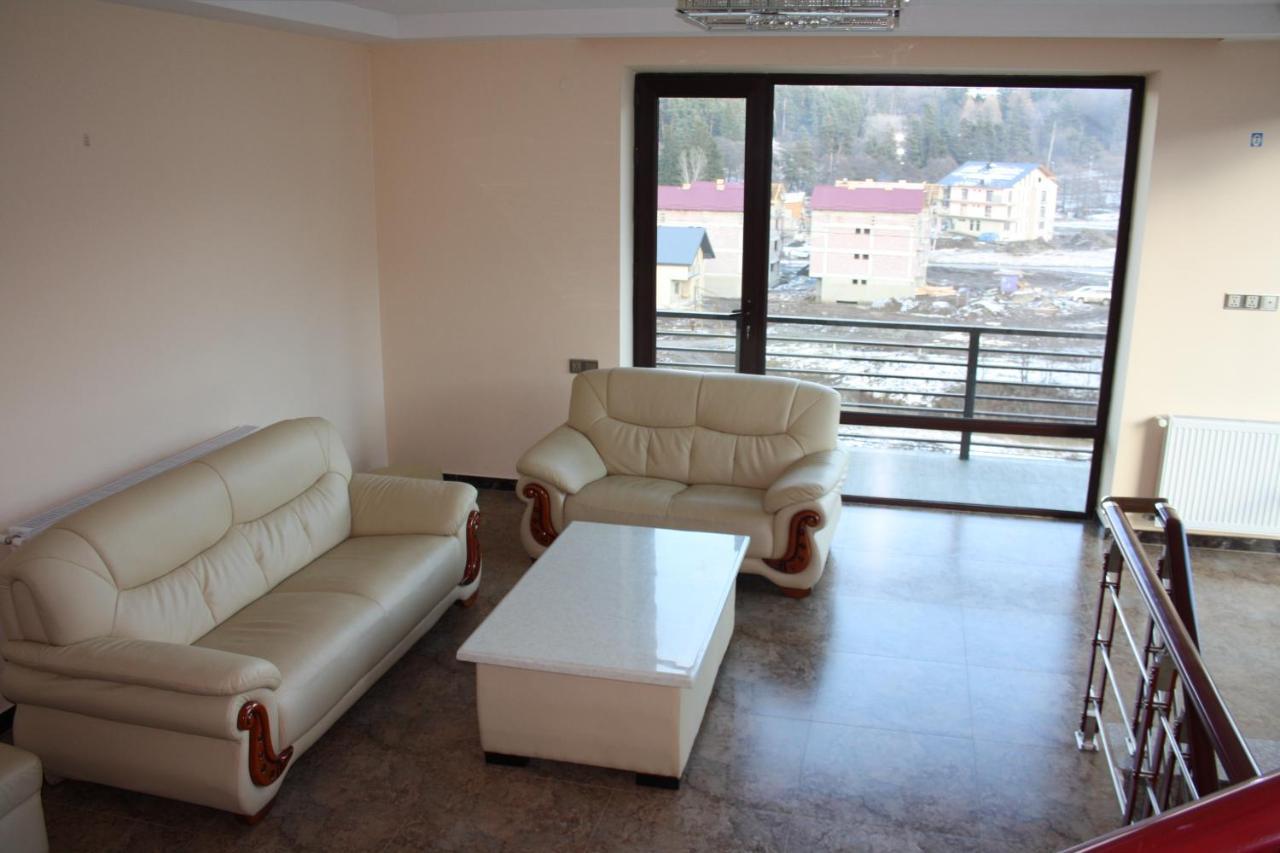 Hotel In 巴库里阿尼 外观 照片